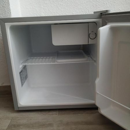 מדריד Hostal Cuatro Torres מראה חיצוני תמונה